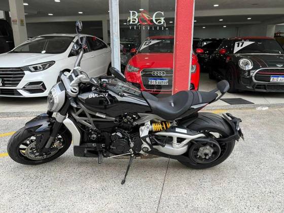 DUCATI XDIAVEL S 